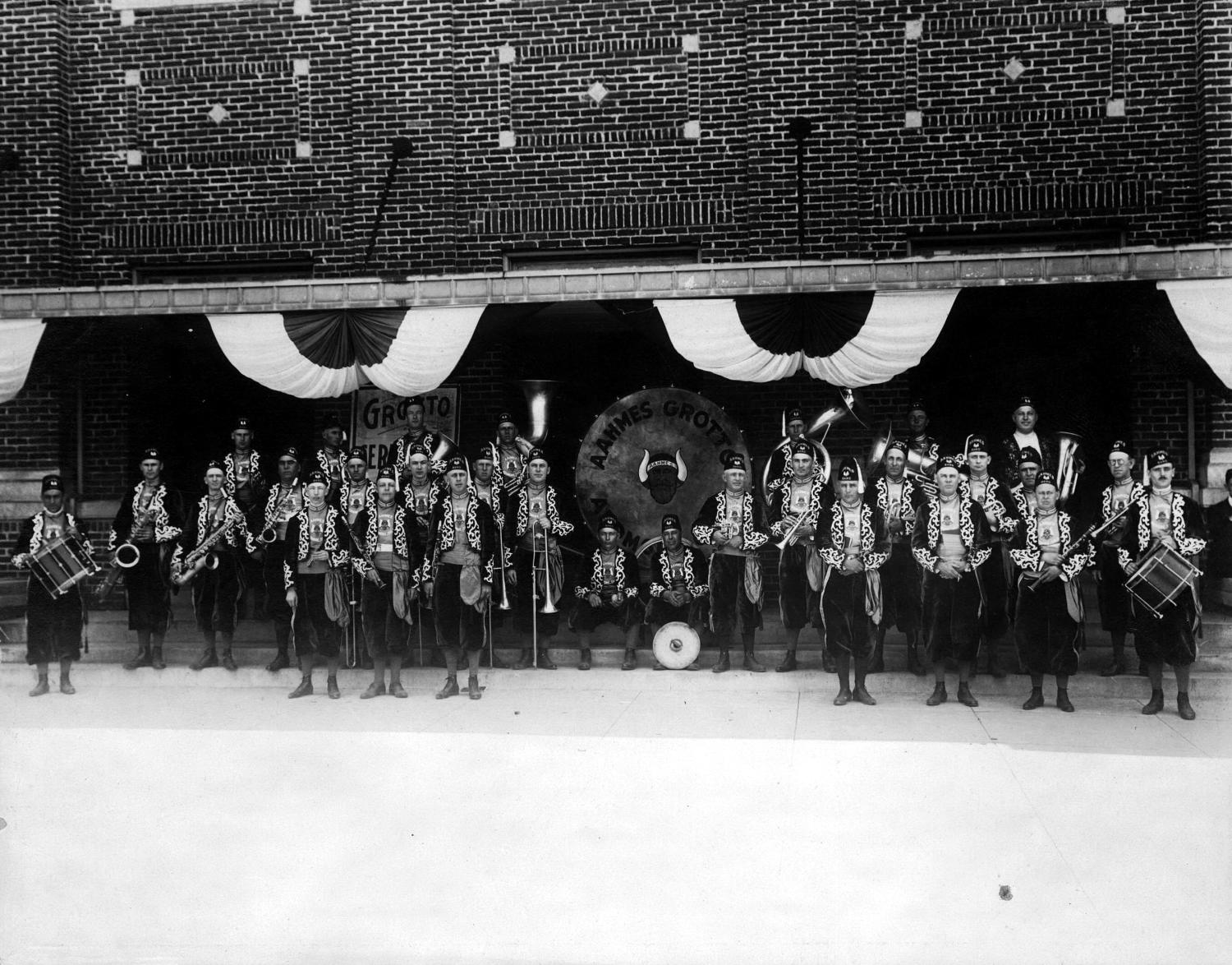 Historical photograph: Aahmes Grotto Band, May 12, 1922.